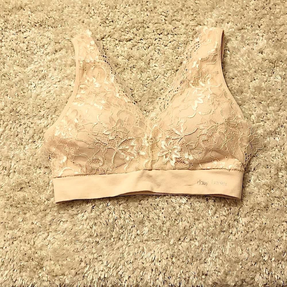 Daisy Fuentes Pink Bra